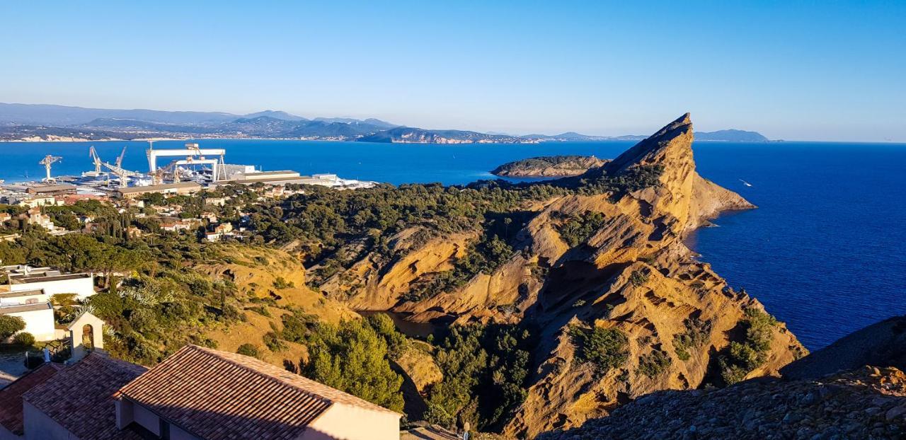 Appartement Vue Mer Avec Parking Ferme La Ciotat Luaran gambar